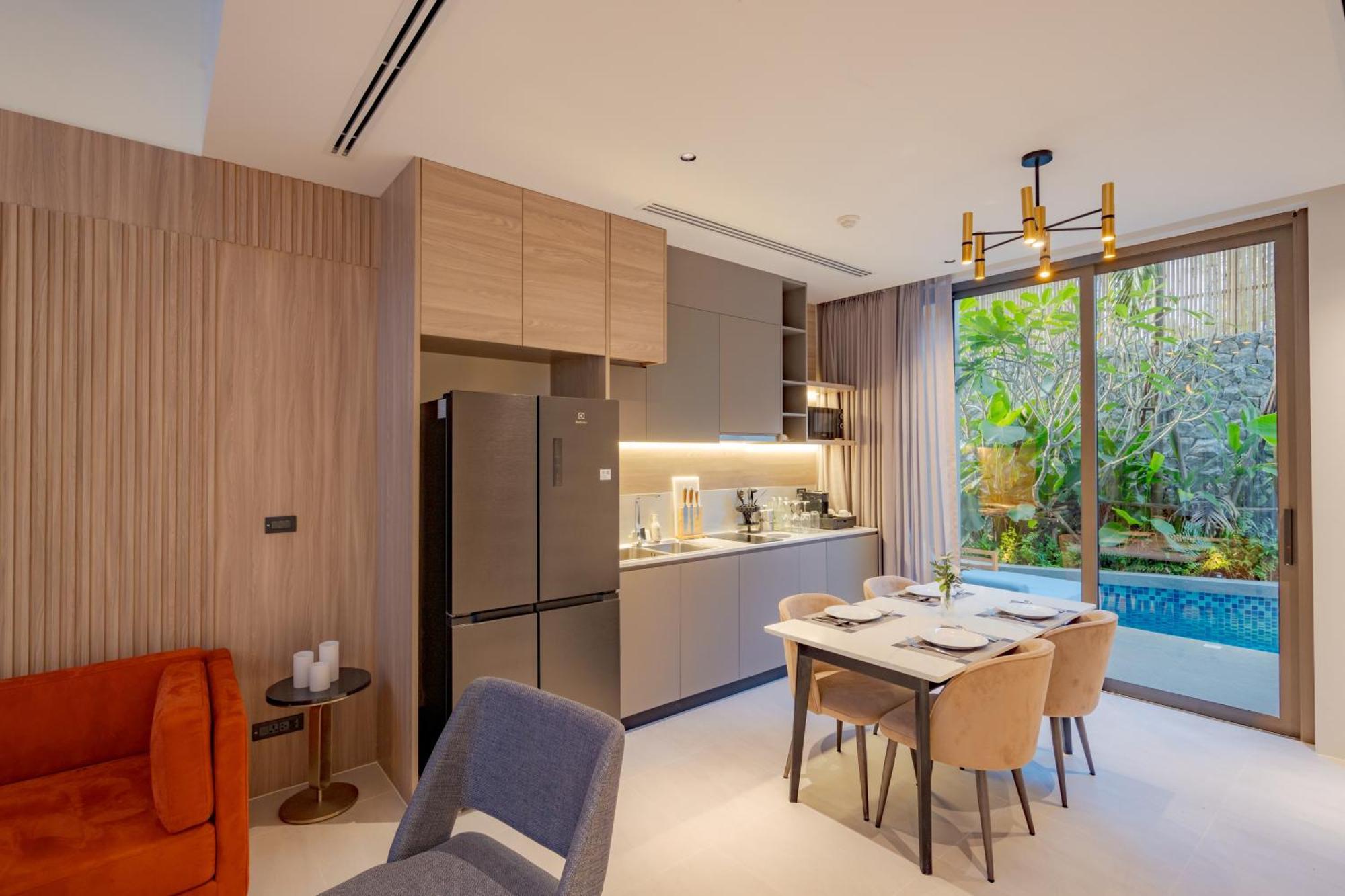Hotel La And Bang Tao Beach (Phuket)